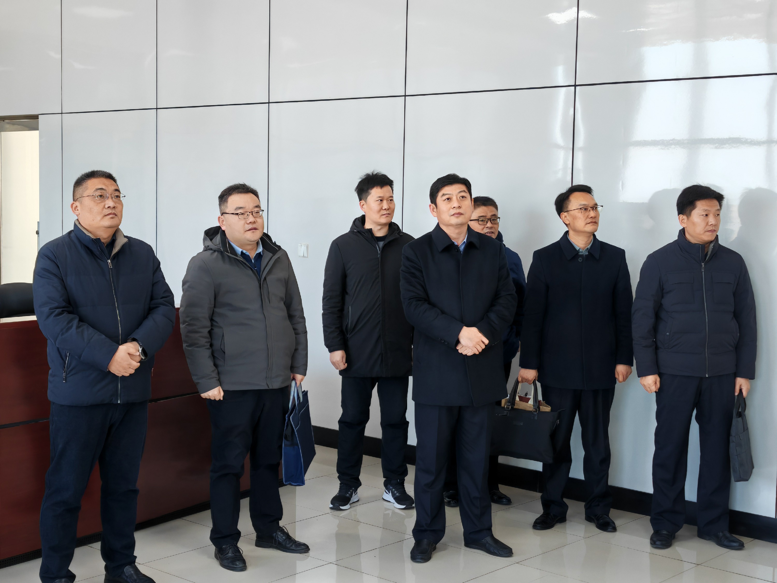 1703402453566660.jpg 1703402453566660.jpg