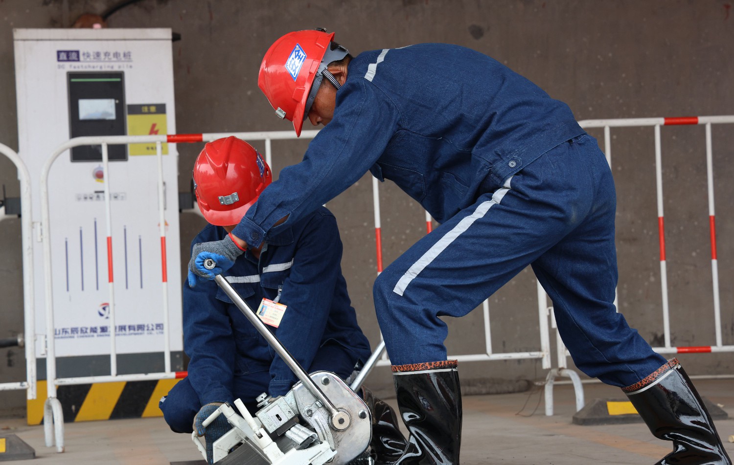 【技能領(lǐng)航】第六期：皮帶接頭制作項目