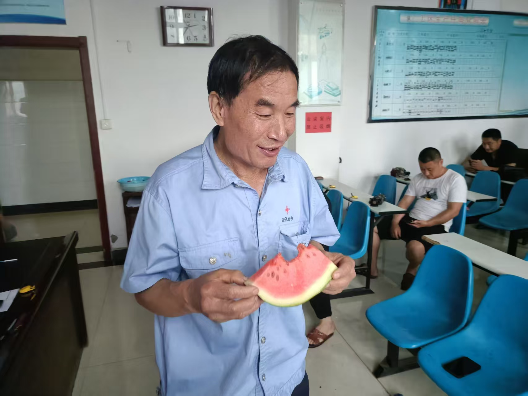 1753406309179193.jpg 1753406309179193.jpg